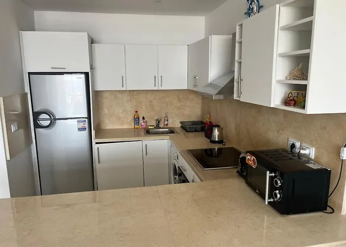 Azzurra Sea View 2 Bedrooms *
